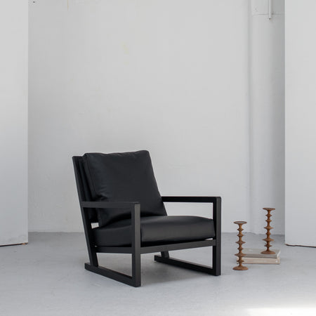 Simon Armchair - Black / Black + Leather