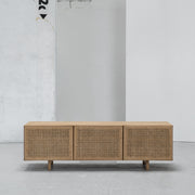 Hans K Racquet Media Bench at EDITO